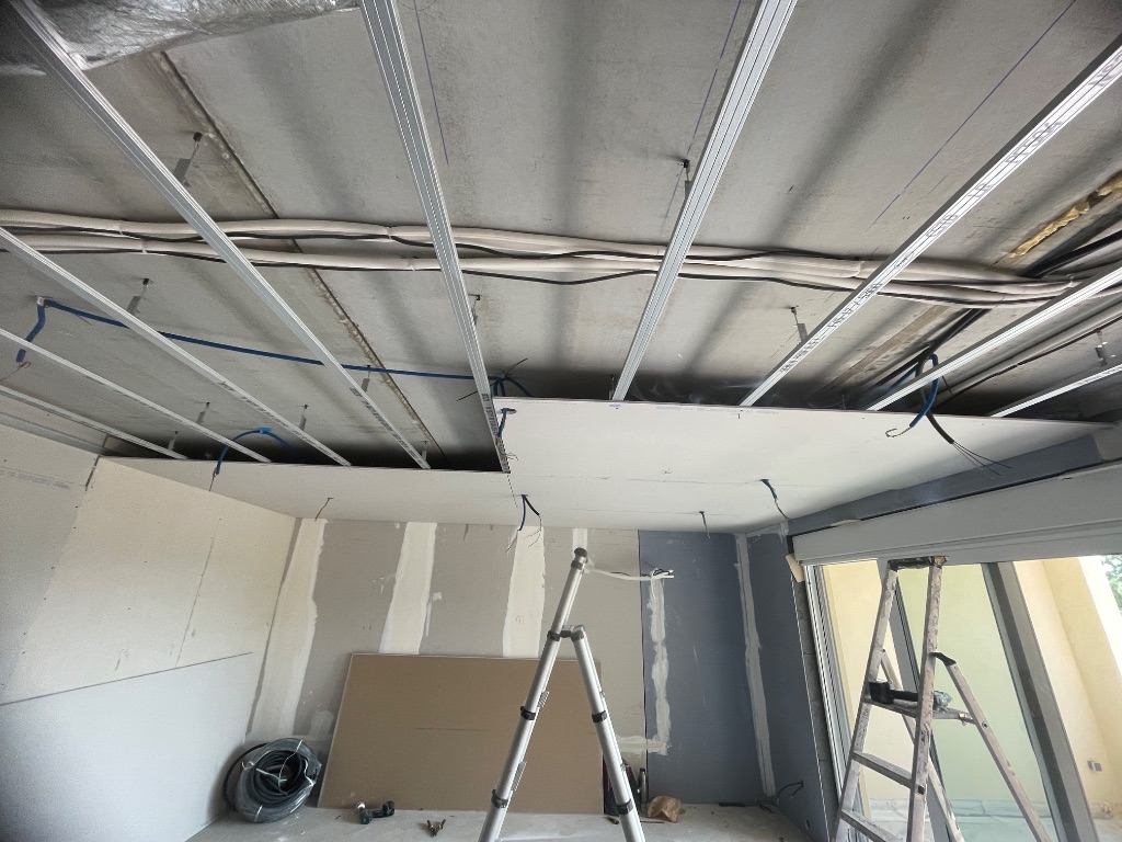 Installation neuve : préparation des points électriques